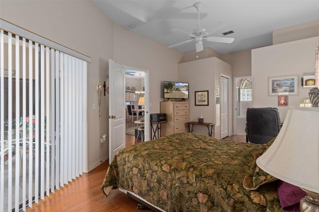 122 CORKWOOD BOULEVARD, Homosassa, FL 34446