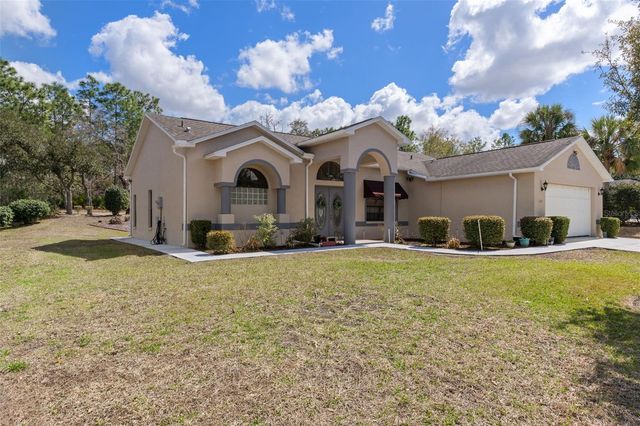 122 CORKWOOD BOULEVARD, Homosassa, FL 34446