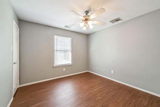 8726 Old Maple Lane, Humble, TX 77338