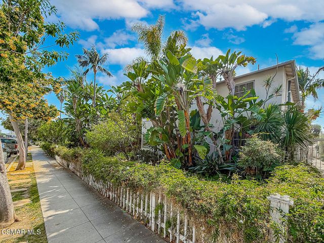1528 Yale Street 3, Santa Monica, CA 90404