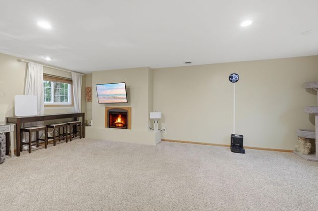 1725 129th Lane NW, Coon Rapids, MN 55448