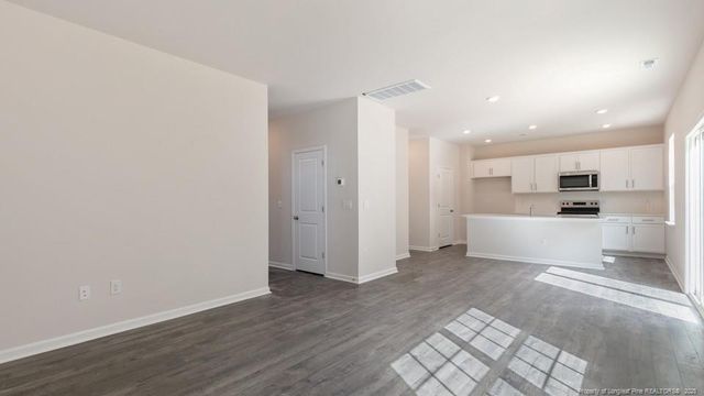 31 Mercer Way, Spring Lake, NC 28390