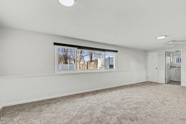 54 Forts Ferry Road, Colonie, NY 12110