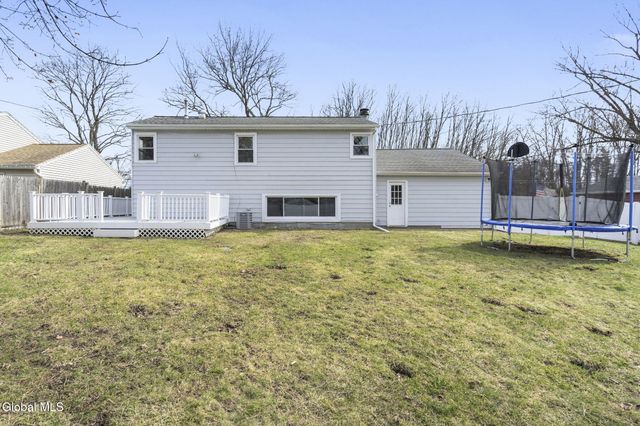 54 Forts Ferry Road, Colonie, NY 12110