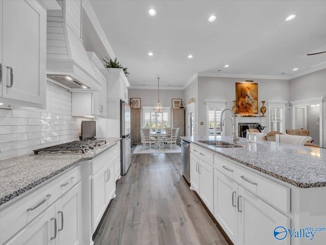 26364 Woodfield Drive, Athens, AL 35613