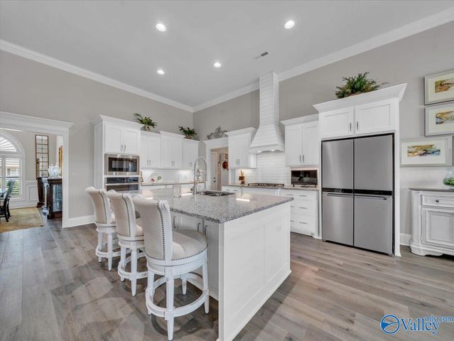 26364 Woodfield Drive, Athens, AL 35613