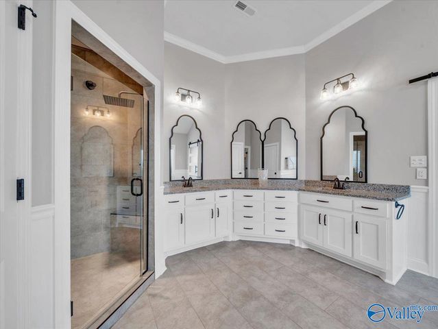 26364 Woodfield Drive, Athens, AL 35613