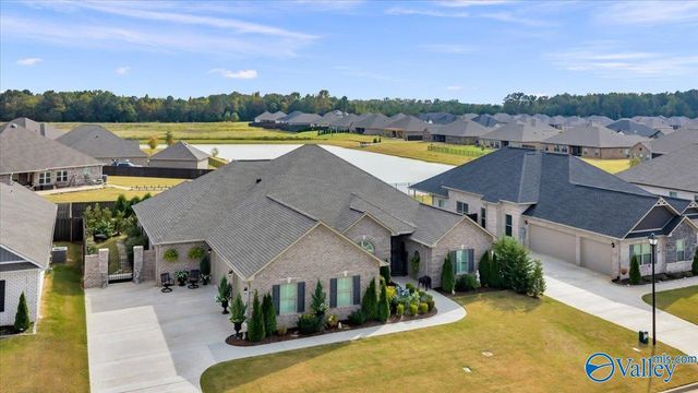 26364 Woodfield Drive, Athens, AL 35613