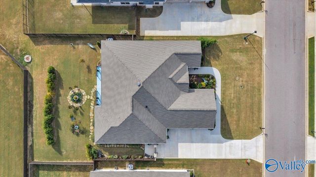 26364 Woodfield Drive, Athens, AL 35613