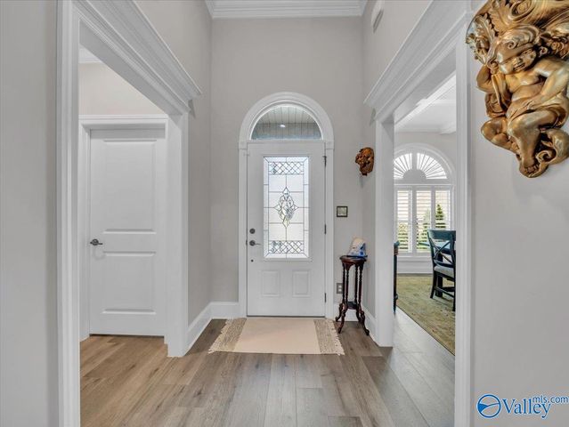 26364 Woodfield Drive, Athens, AL 35613