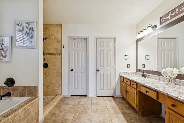 1517 High Pointe Circle, Cedar Hill, TX 75104