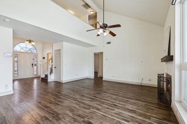 1517 High Pointe Circle, Cedar Hill, TX 75104