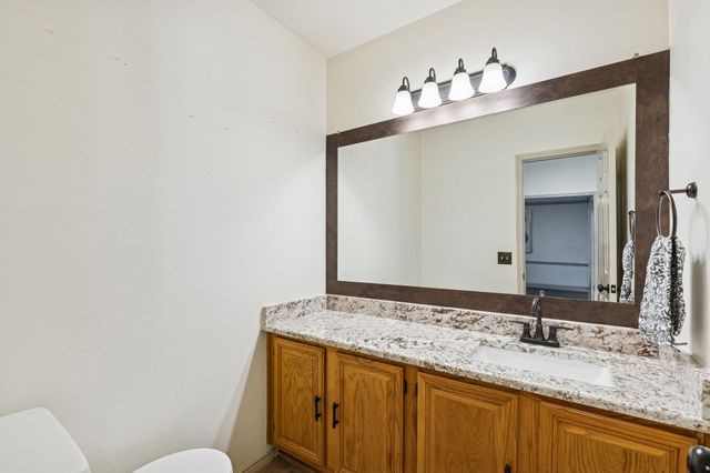 1517 High Pointe Circle, Cedar Hill, TX 75104