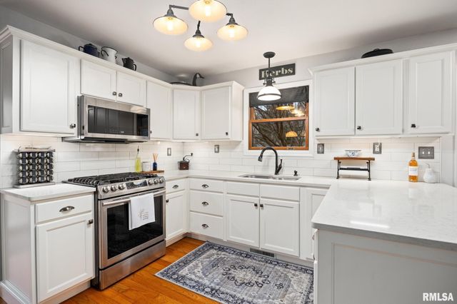 746 HERITAGE Drive, Mackinaw, IL 61755