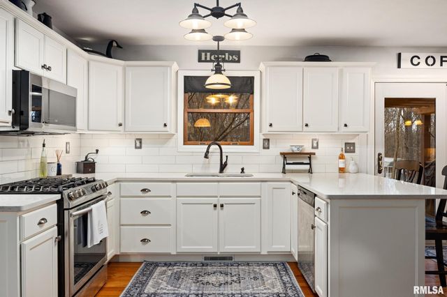 746 HERITAGE Drive, Mackinaw, IL 61755