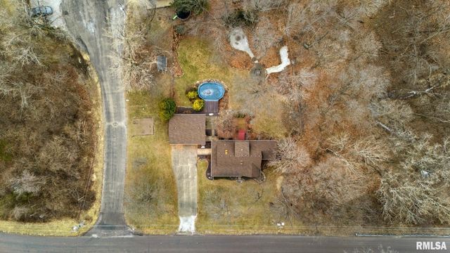 746 HERITAGE Drive, Mackinaw, IL 61755