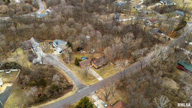 746 HERITAGE Drive, Mackinaw, IL 61755