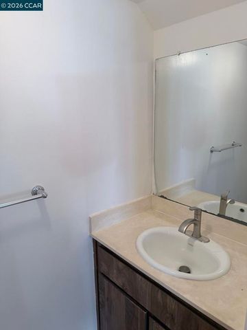 3430 San Pablo Dam Rd 11, San Pablo, CA 94803