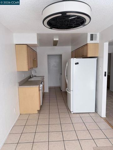 3430 San Pablo Dam Rd 11, San Pablo, CA 94803
