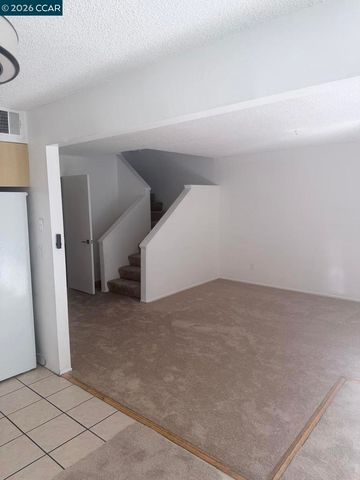 3430 San Pablo Dam Rd 11, San Pablo, CA 94803