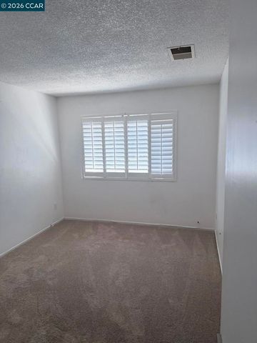3430 San Pablo Dam Rd 11, San Pablo, CA 94803