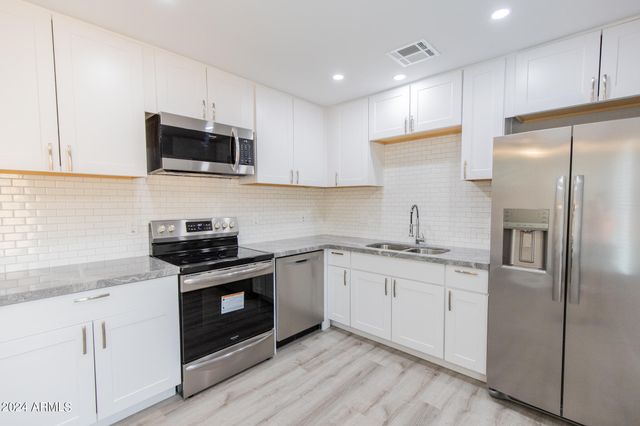 4644 E CABALLERO Street 2, Mesa, AZ 85205