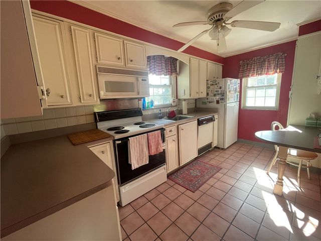 1018 GRANDVIEW AVE., Ross Twp, PA 15237