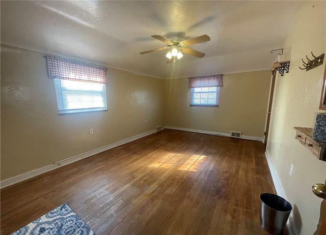 1018 GRANDVIEW AVE., Ross Twp, PA 15237
