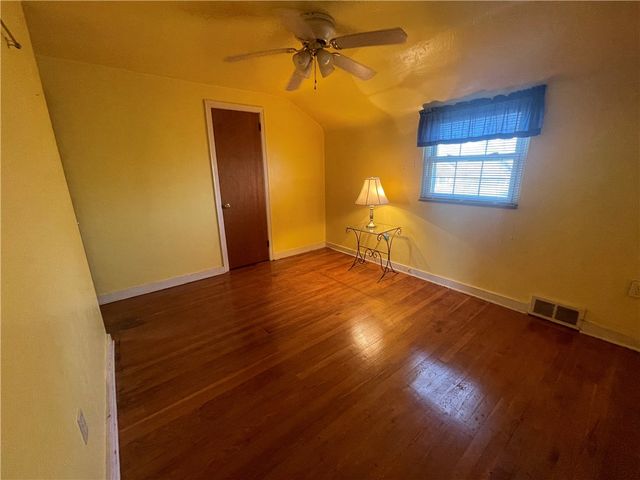 1018 GRANDVIEW AVE., Ross Twp, PA 15237