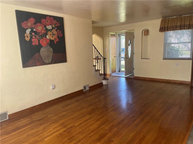 1018 GRANDVIEW AVE., Ross Twp, PA 15237