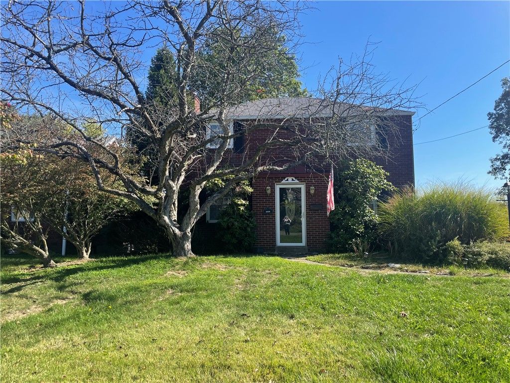 1018 GRANDVIEW AVE., Ross Twp, PA 15237