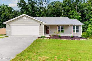 174 Grove Loop, Crossville, TN 38555