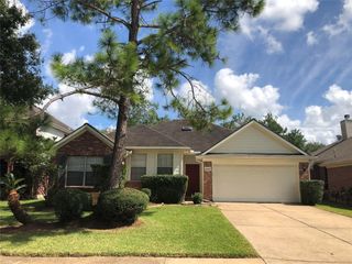 2919 Foxden Dr, Pearland, TX 77584