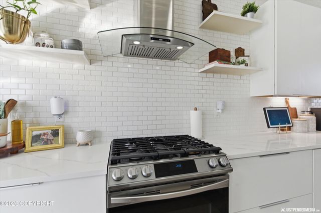 9300 E Coho Circle, Palmer, AK 99645