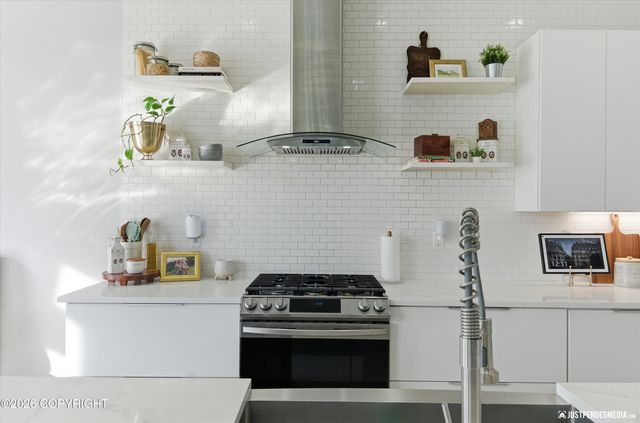 9300 E Coho Circle, Palmer, AK 99645