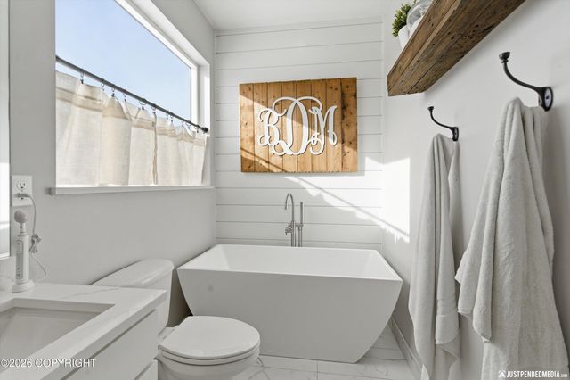 9300 E Coho Circle, Palmer, AK 99645