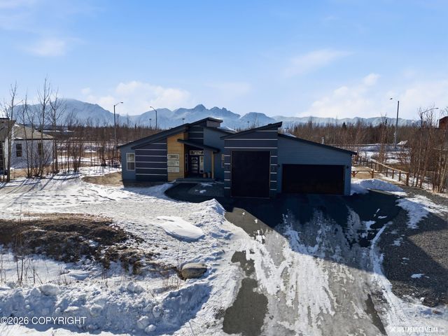 9300 E Coho Circle, Palmer, AK 99645