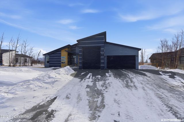 9300 E Coho Circle, Palmer, AK 99645