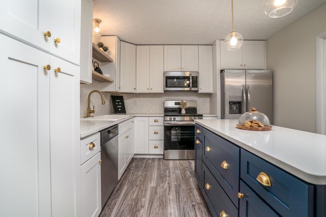 247 Lonepine Road, Delaware, OH 43015