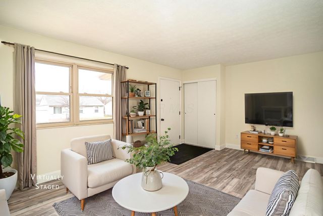 247 Lonepine Road, Delaware, OH 43015