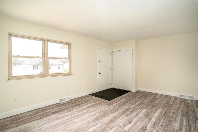 247 Lonepine Road, Delaware, OH 43015