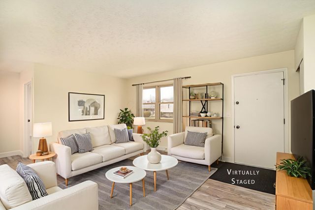 247 Lonepine Road, Delaware, OH 43015