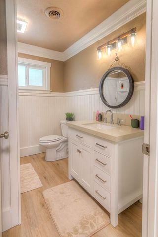 6323 Virginia Dr, Auburn, CA 95602