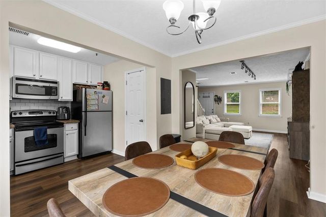 235 Winding River Drive F, Sandy Springs, GA 30350