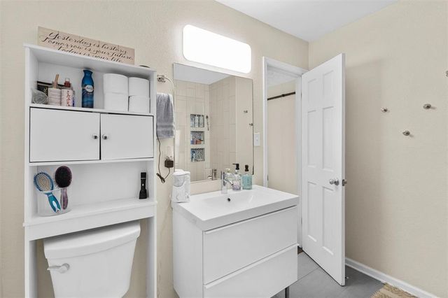 235 Winding River Drive F, Sandy Springs, GA 30350