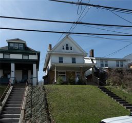 808 Bayridge Ave, Brookline, PA 15226