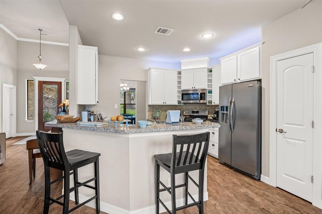 706 Overbrook Drive, Huntsville, TX 77340