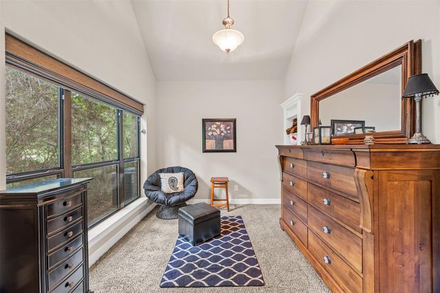 706 Overbrook Drive, Huntsville, TX 77340