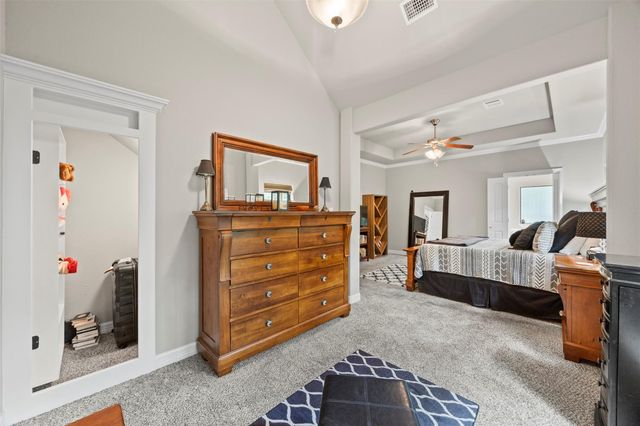 706 Overbrook Drive, Huntsville, TX 77340
