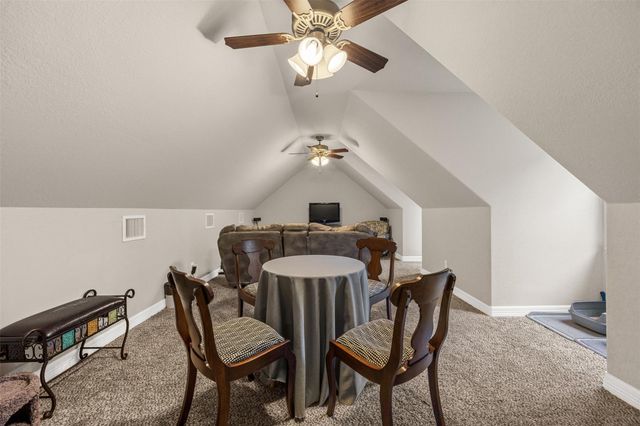 706 Overbrook Drive, Huntsville, TX 77340